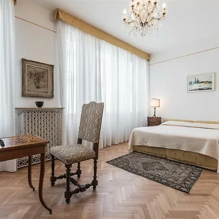 Ca' Bembo Terrace Apartment Venice